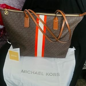 XL MK Weekender tote